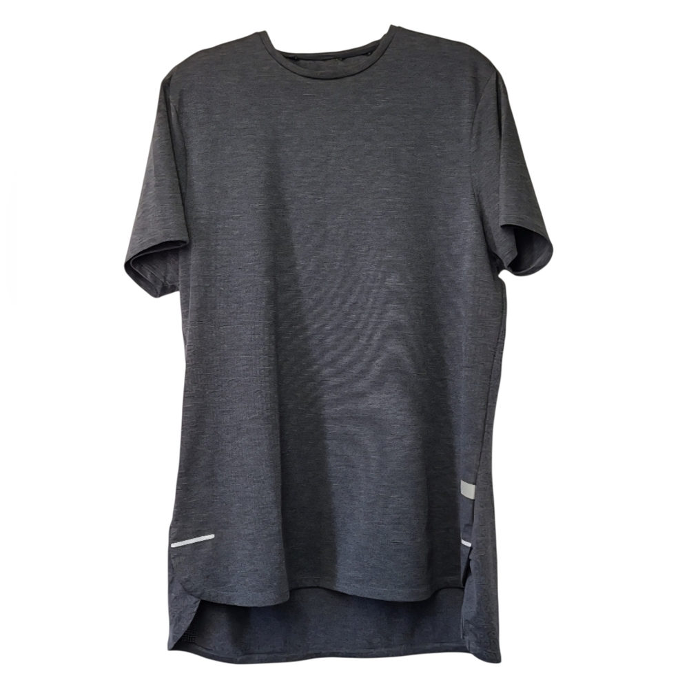 Gymshark Men’s Charcoal Gray Crewneck High Low Short Sleeve Shirt Casual Neutral